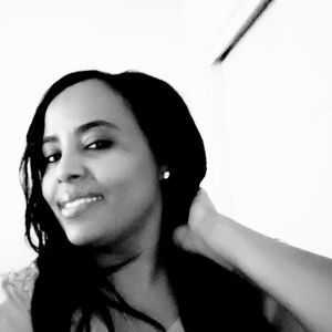 Meet your Posher, Senait